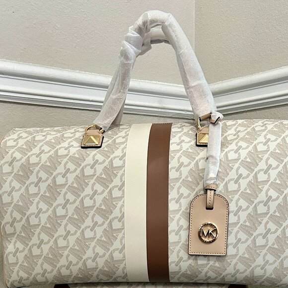 Michael Kors Vanilla/Acorn Suitcase & Weekender Set (Brand New) - Picture 3 of 8